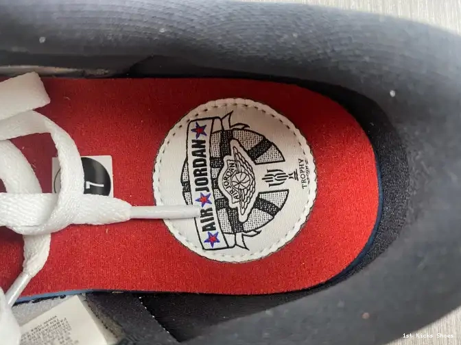 1st Kicks Shoes BLACK' JORDAN LOW 1 OG AIR X 'RED TROPHY FN0432-017 ROOM 0603
